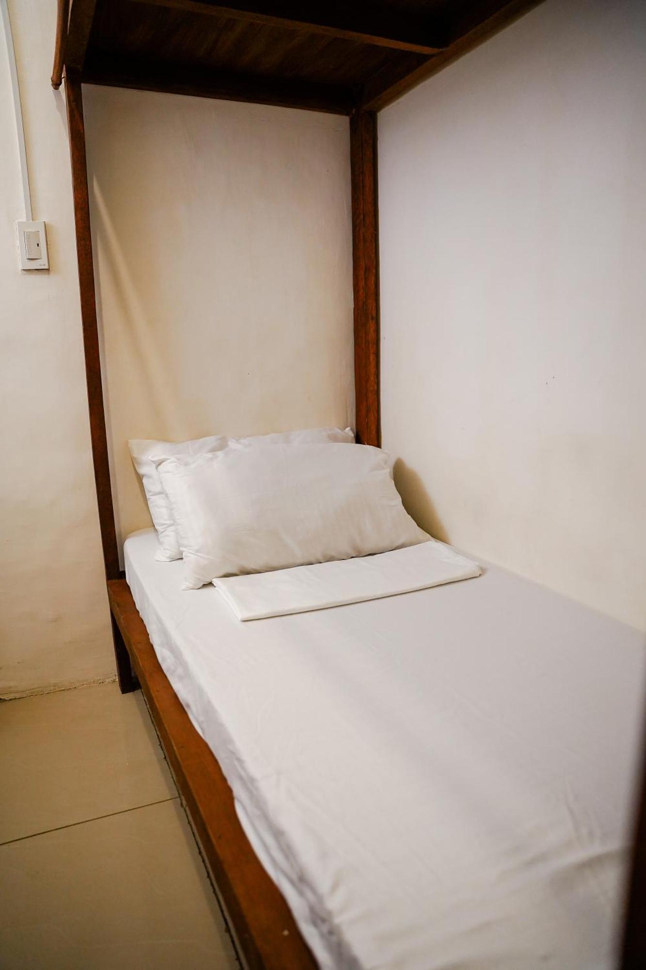 Yes Surf Siargao Hostel General Luna  Exterior photo