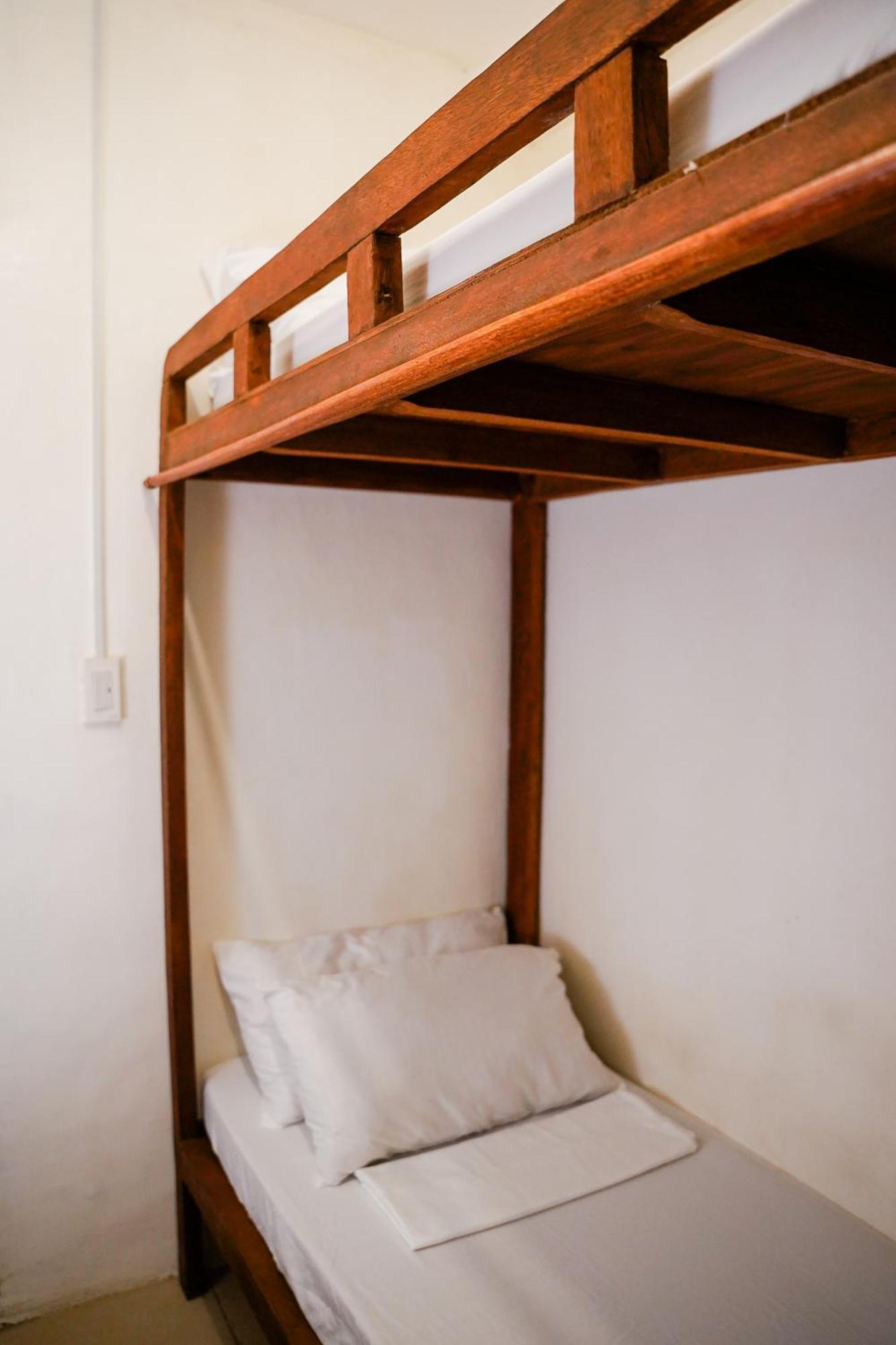 Yes Surf Siargao Hostel General Luna  Exterior photo
